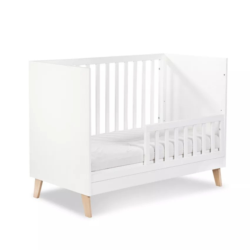Klupś Noah, łóżeczko drewniane z barierką białe 120x60cm